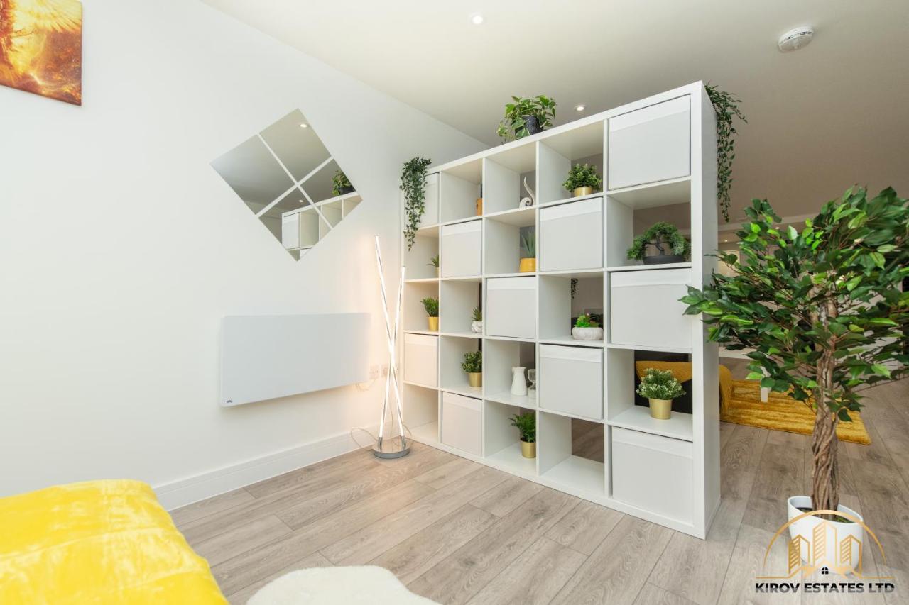 Hermes Apartment - The Messenger Of Town Southampton Eksteriør bilde